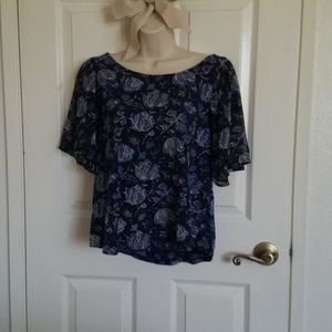Lucky Brand flutter sleeve top
